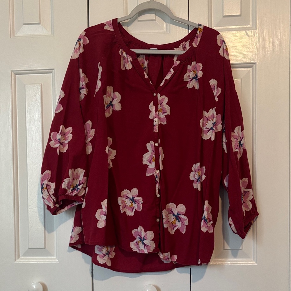 Old Navy Burgundy Floral Button-Front Blouse